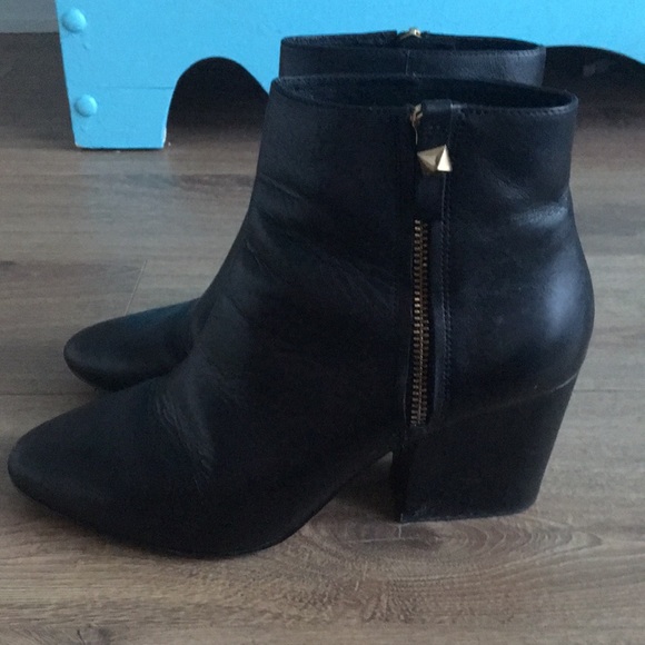 Late Spade booties. - Picture 2 of 2